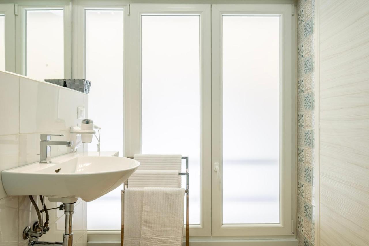 Marconi28Suites Bolonia Zewnętrze zdjęcie